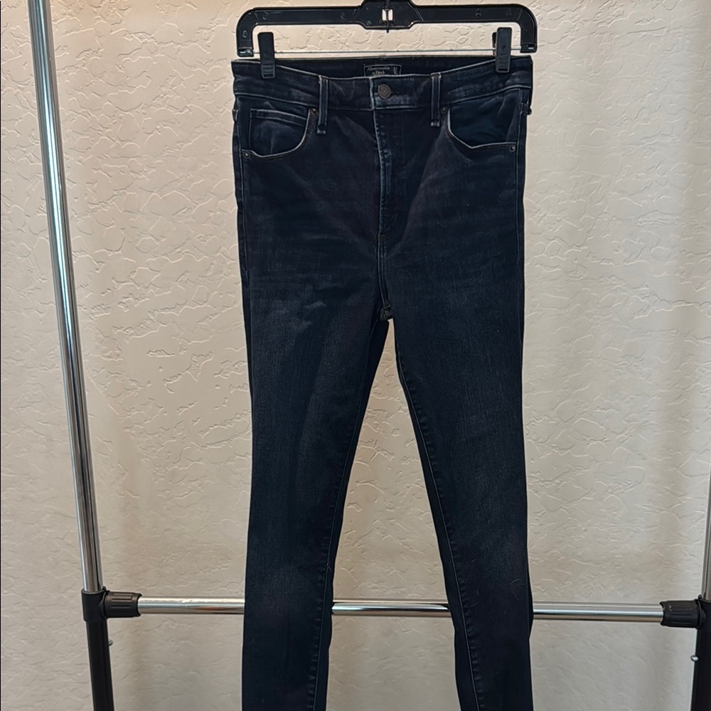 Women's dark blue Jeans